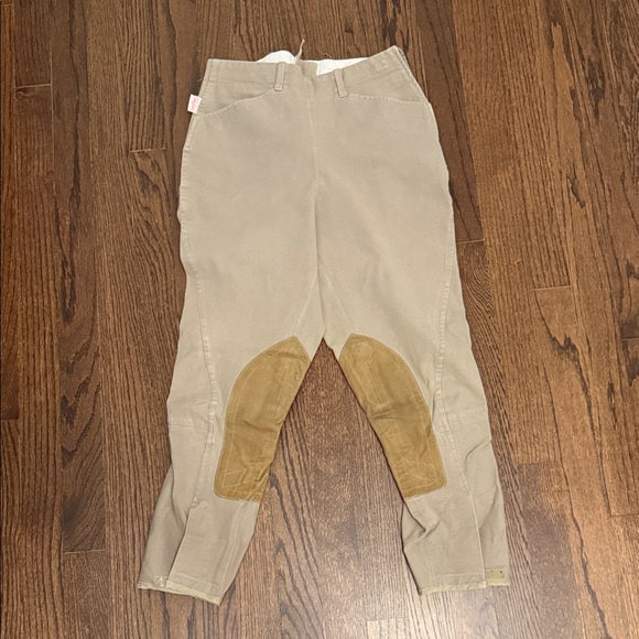 The Tailored Sportsman Pants - Tailored Sportsmans Beige Riding Breeches - Size 26. No Saddle Marks